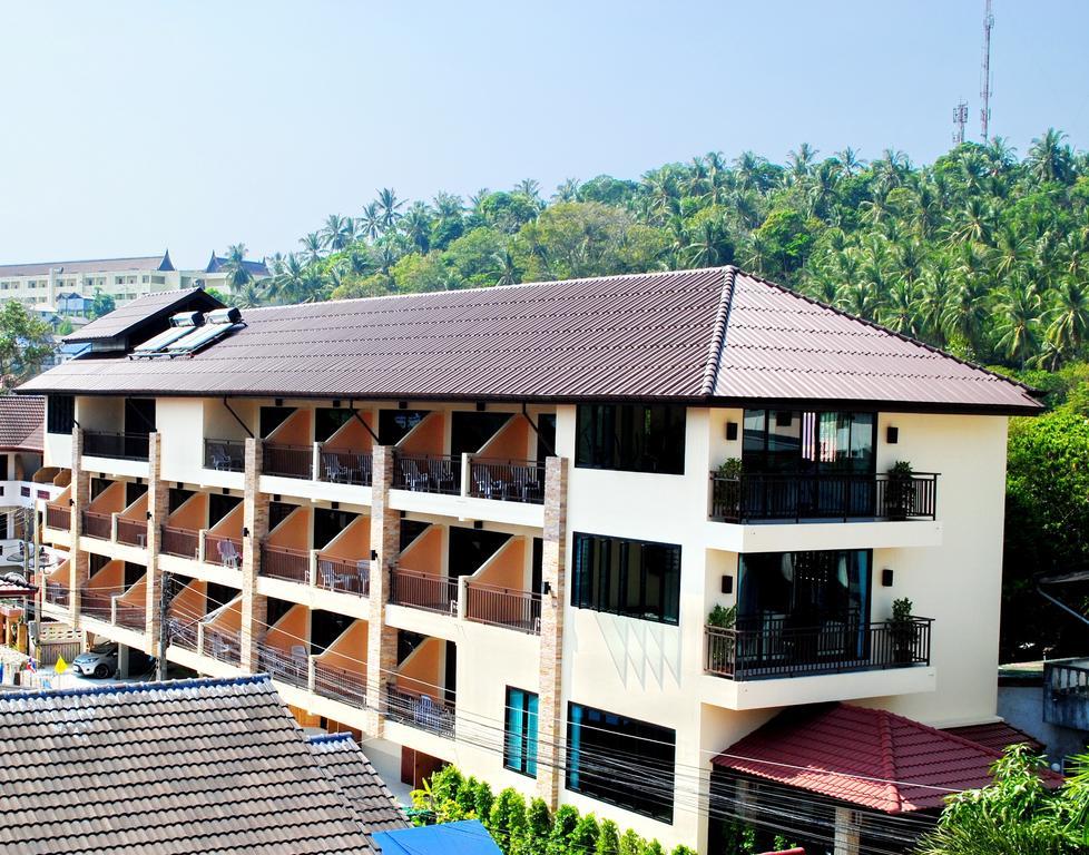 Baan Kata Maytha Karon Luaran gambar